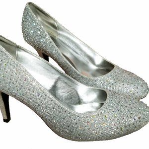 First Sight Wedding Holiday Silver Rhinestones Pump Shoe size 11